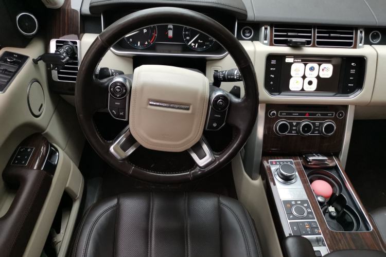 Used Land Rover Range 2015 3.0 SC V6 Vogue Steering Wheel