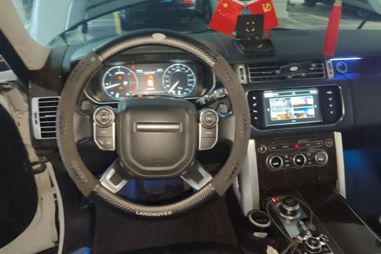 Used Land Rover Range 2015 3.0 TDV6 Vogue Steering Wheel