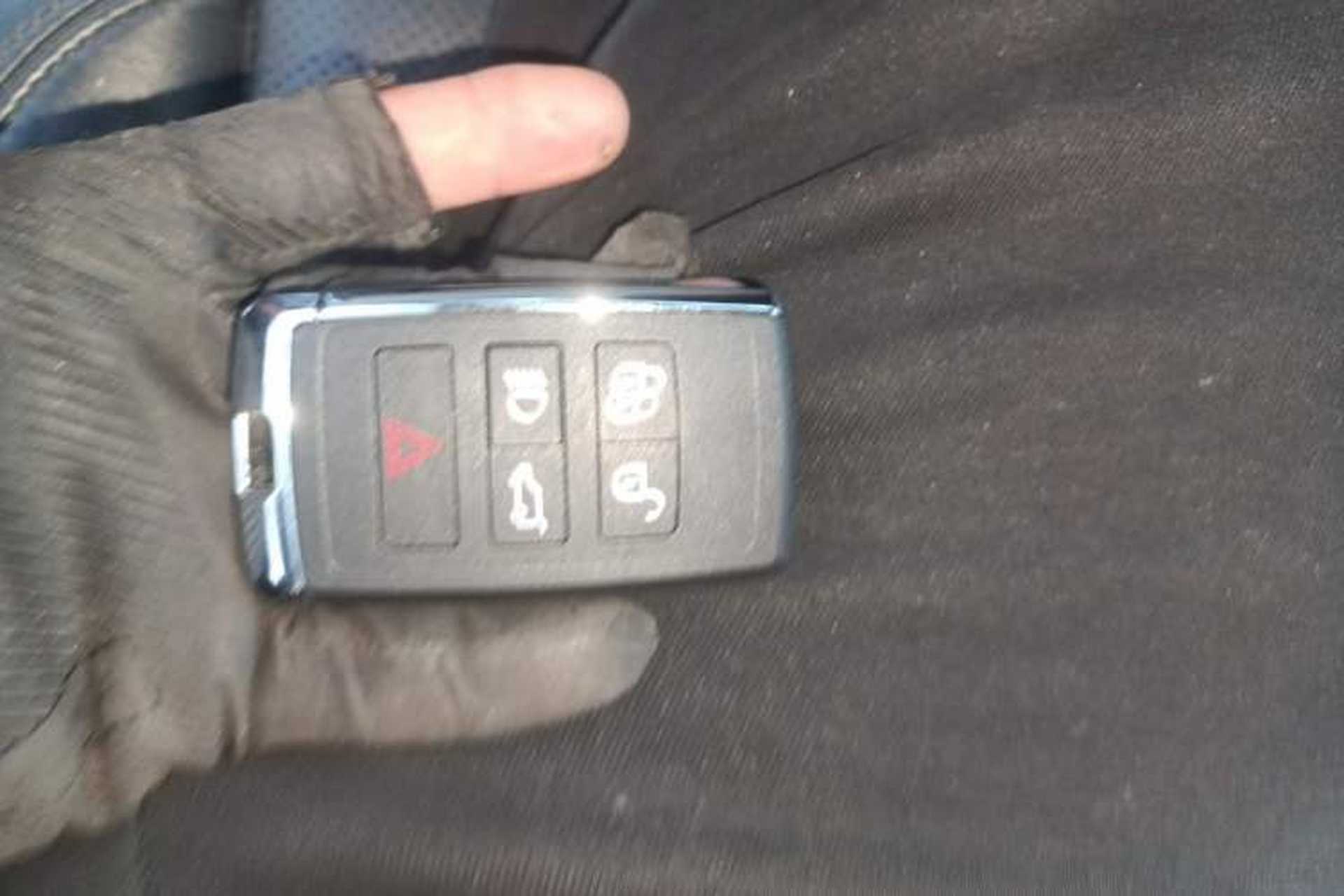 Used Land Rover Range 2015 3.0 SC V6 Vogue Vehicle Key