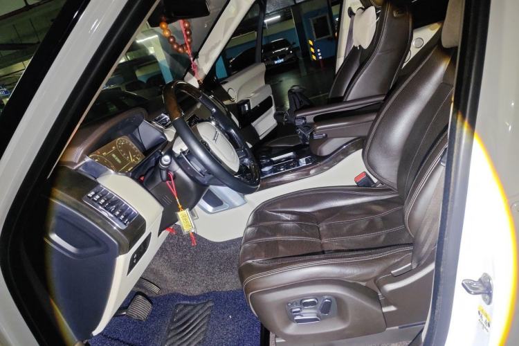 Used Land Rover Range  Left Front Seat