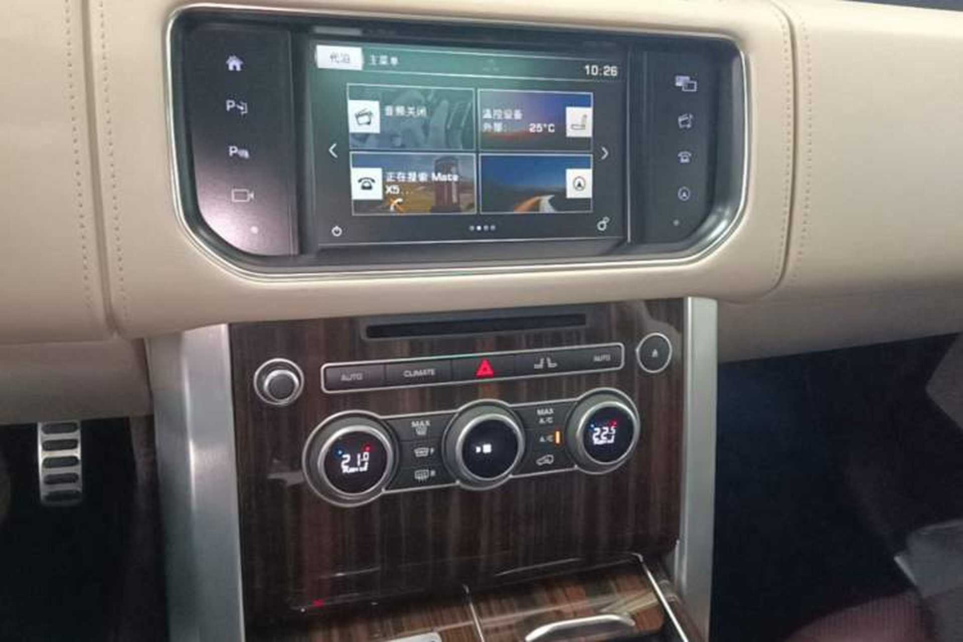Used Land Rover Range  Audio And AC Panel