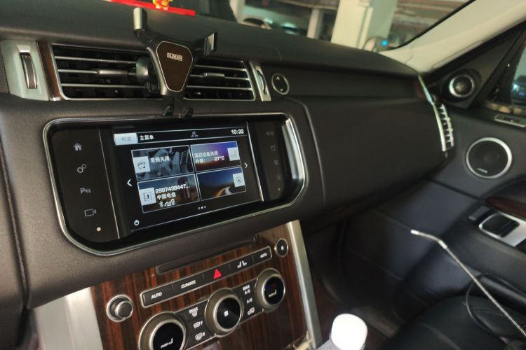Used Land Rover Range  Audio And AC Panel