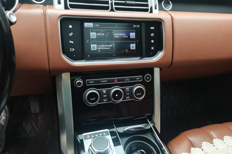 Used Land Rover Range  Audio And AC Panel