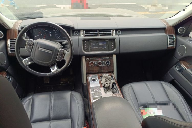 Used Land Rover Range 2016 3.0 SC V6 Vogue Extended Version Center Console