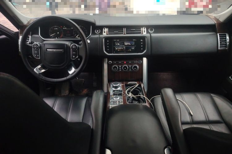 Used Land Rover Range 2016 3.0 SC V6 Vogue Extended Version Center Console