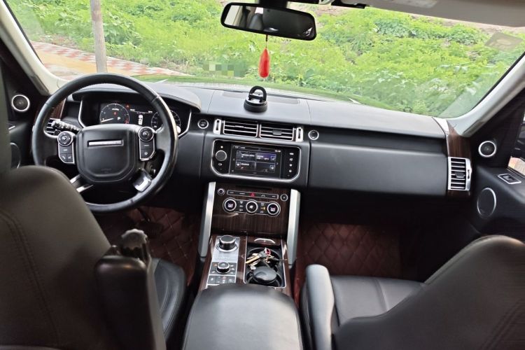 Used Land Rover Range  Center Console