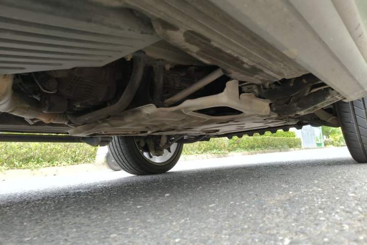 Used Land Rover Range  Chassis Front Right