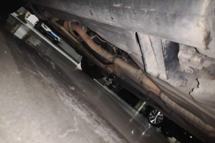 Used Land Rover Range  Chassis Rear Left