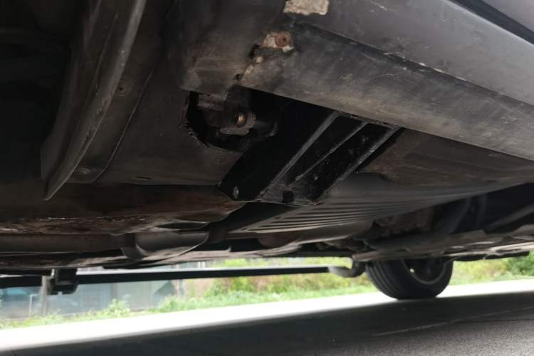 Used Land Rover Range  Chassis Rear Right