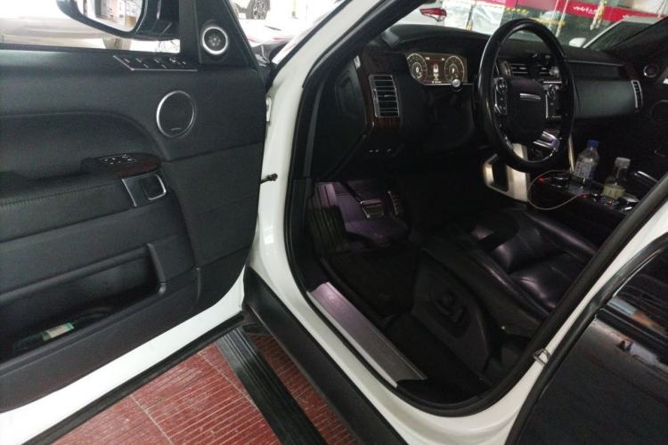 Used Land Rover Range 2016 3.0 SC V6 Vogue Driver Seat