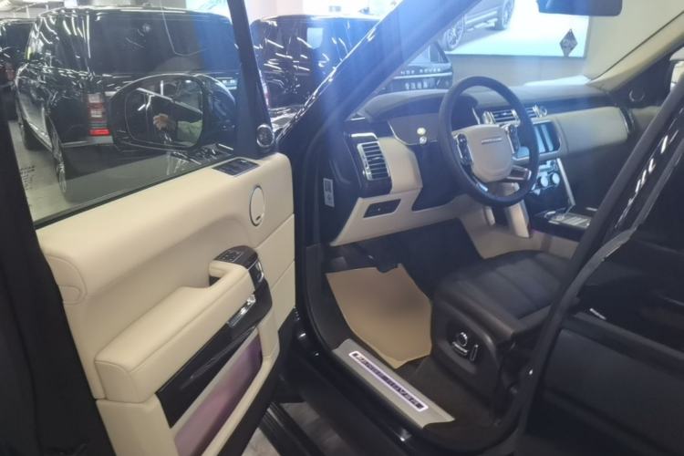 Used Land Rover Range 2016 3.0 SC V6 Vogue SE Long-Wheelbase Edition Driver Seat