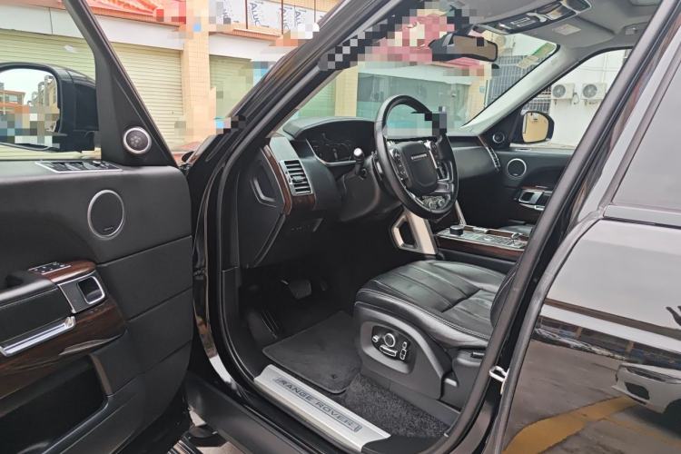 Used Land Rover Range 2016 3.0 SC V6 Vogue Extended Version Driver Seat