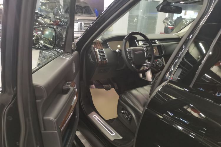 Used Land Rover Range 2016 3.0 SC V6 Vogue SE Long-Wheelbase Edition Driver Seat