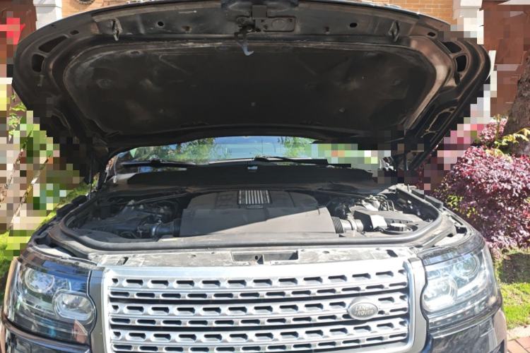 Used Land Rover Range 2016 3.0 SC V6 Vogue Extended Version Engine Bay