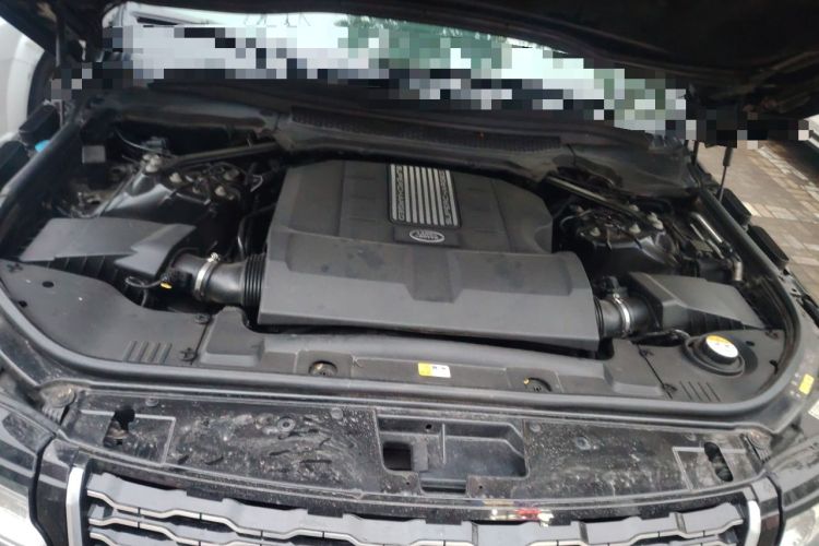 Used Land Rover Range 2016 3.0 SC V6 Vogue Extended Version Engine Bay