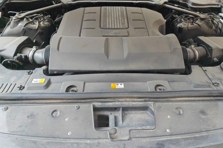 Used Land Rover Range 2016 3.0 SC V6 Vogue Engine Bay
