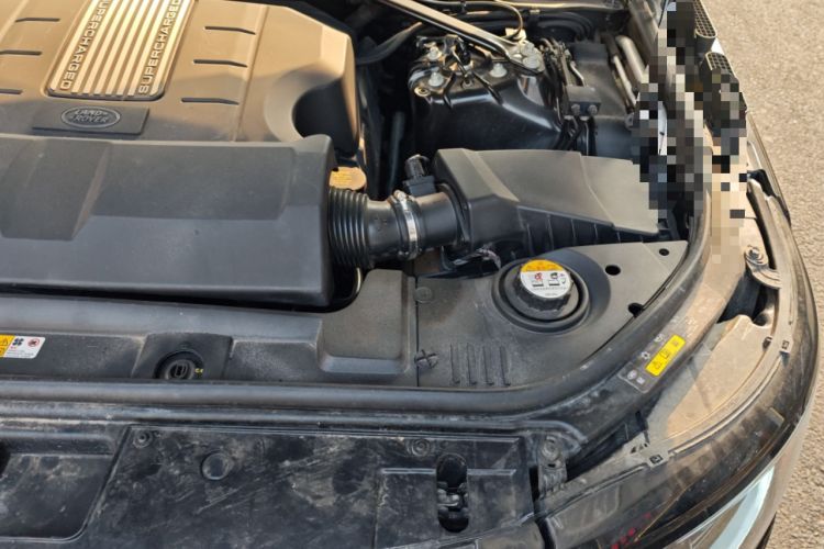 Used Land Rover Range 2016 3.0 SC V6 Vogue Engine Bay Left