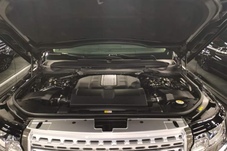 Used Land Rover Range 2016 3.0 SC V6 Vogue SE Long-Wheelbase Edition Engine Bay