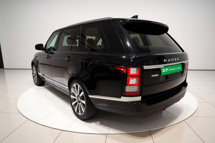 Used Land Rover Range 2016 3.0 SC V6 Vogue SE Prestige Extended-Wheelbase Model Exterior 3