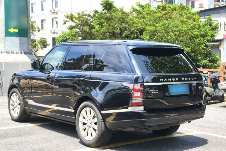 Used Land Rover Range 2016 3.0 SC V6 Vogue Exterior 4