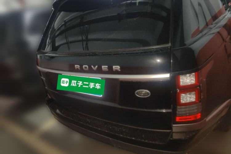 Used Land Rover Range 2016 3.0 SC V6 Vogue SE Prestige Extended-Wheelbase Model Exterior 4