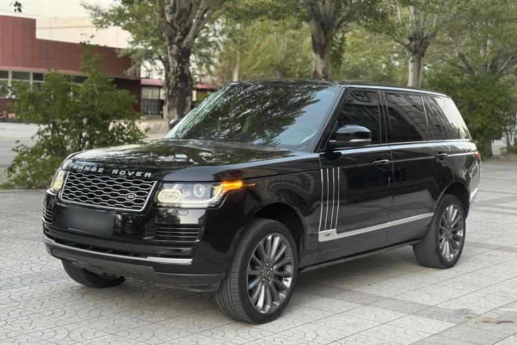Used Land Rover Range 2016 3.0 SC V6 Vogue Extended Version Exterior 5