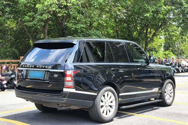 Used Land Rover Range 2016 3.0 SC V6 Vogue Exterior 7