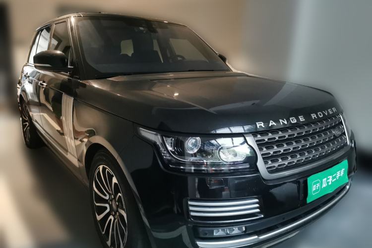 Used Land Rover Range  Front Right 45 Deg