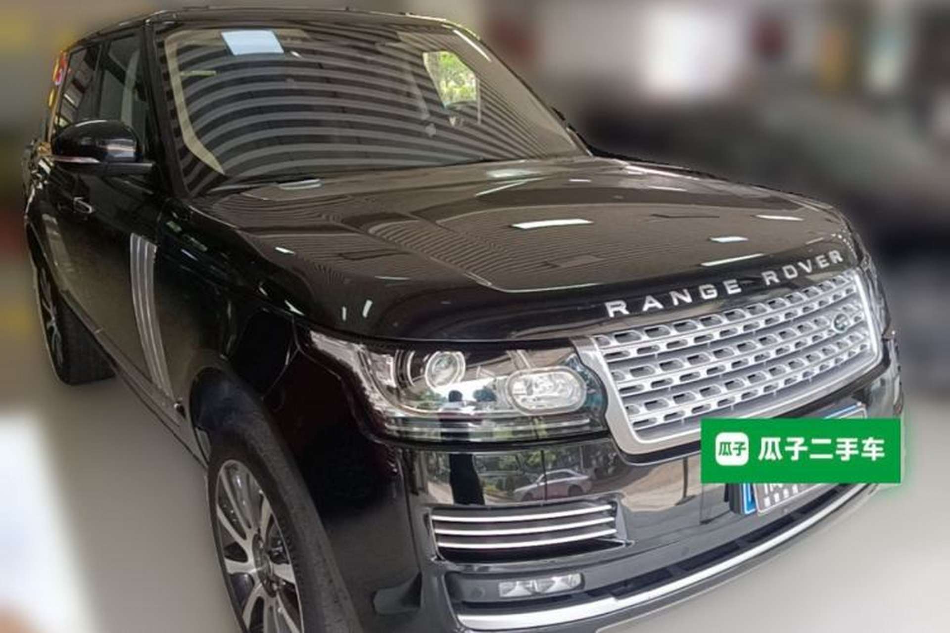 Used Land Rover Range  Front Right 45 Deg