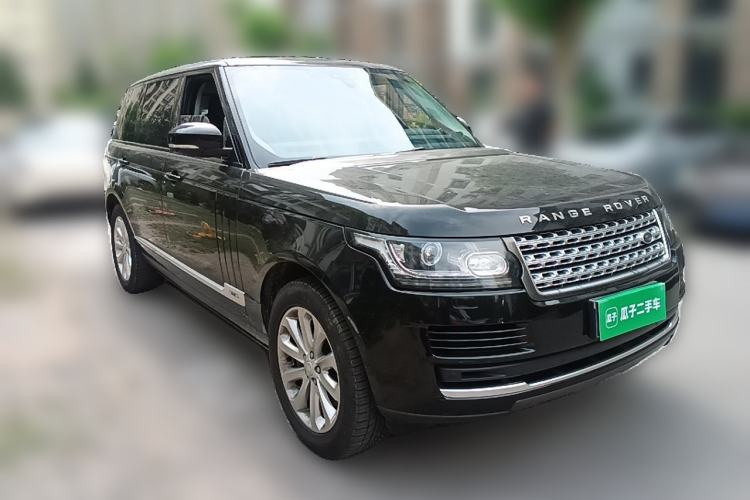 Used Land Rover Range 2016 3.0 SC V6 Vogue Extended Version Front Right 45 Deg