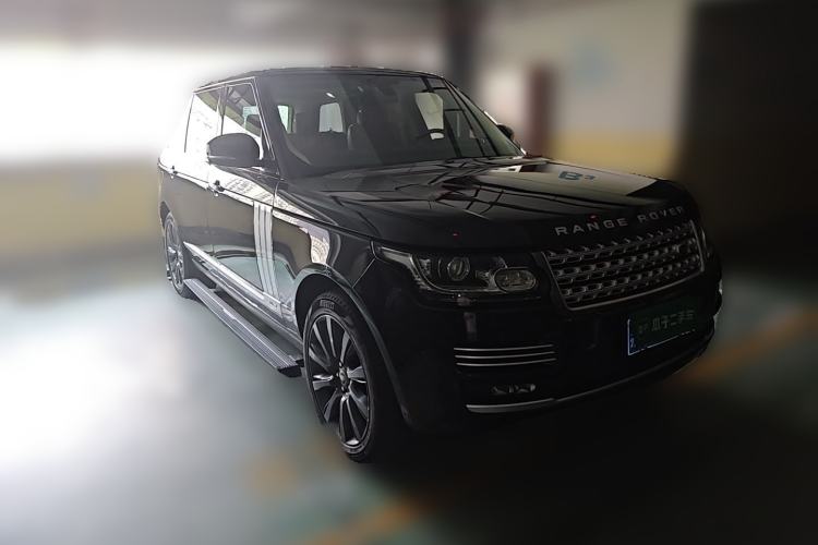 Used Land Rover Range 2016 3.0 SC V6 Vogue SE Long-Wheelbase Edition Front Right 45 Deg