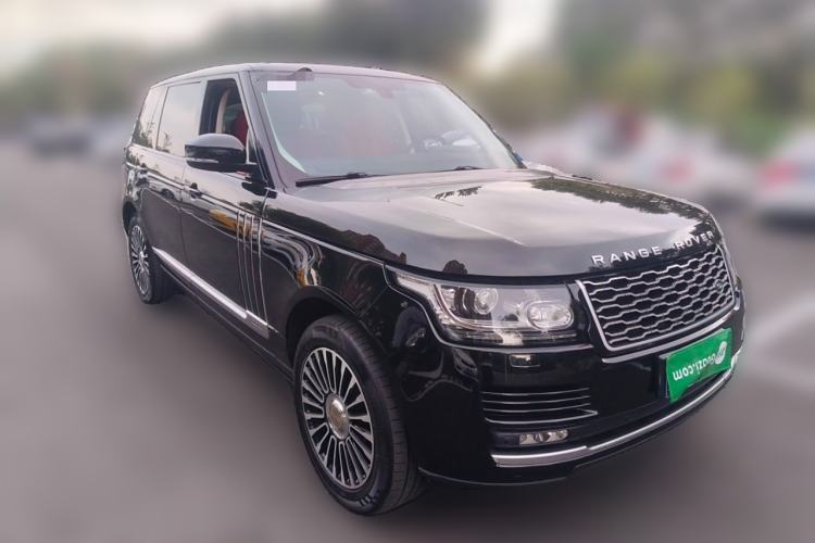 Used Land Rover Range 2016 3.0 SC V6 Vogue Extended Version Front Right 45 Deg