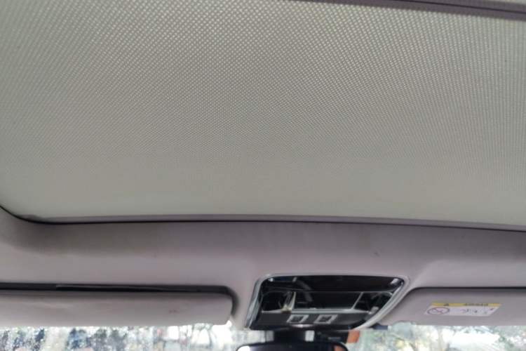 Used Land Rover Range 2016 3.0 SC V6 Vogue Extended Version Headliner