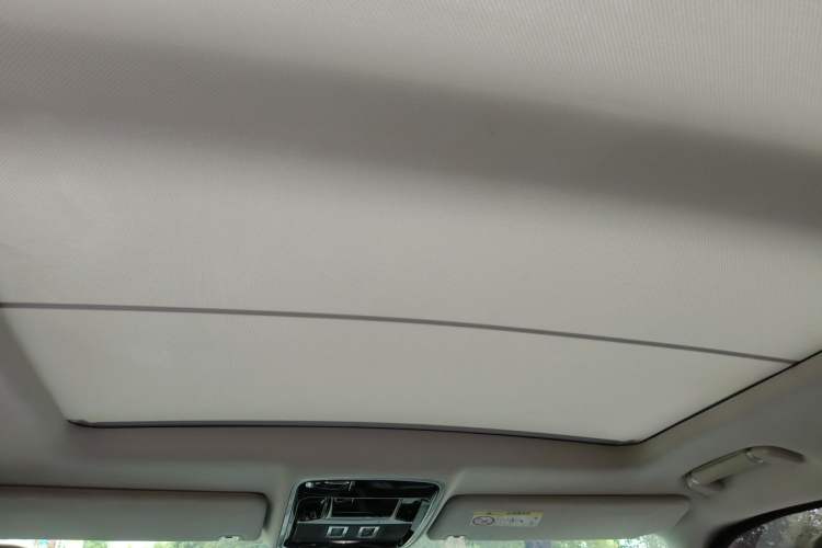 Used Land Rover Range  Headliner