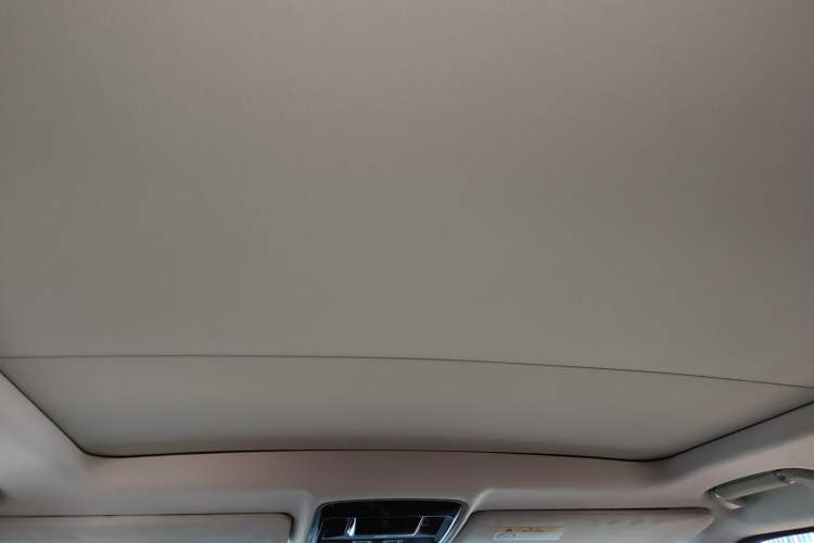 Used Land Rover Range 2016 3.0 SC V6 Vogue Extended Version Headliner