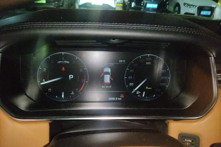 Used Land Rover Range 2016 3.0 SC V6 Vogue Extended Version Instrument Cluster