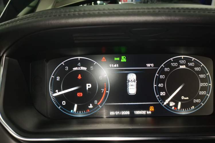 Used Land Rover Range 2016 3.0 SC V6 Vogue SE Long-Wheelbase Edition Instrument Cluster