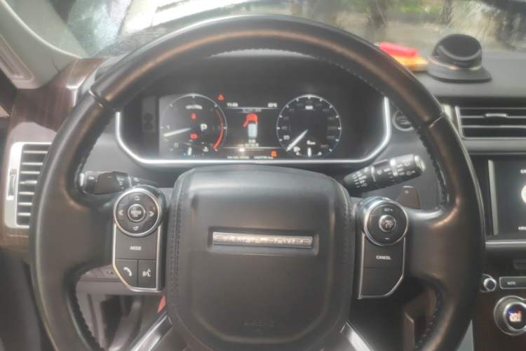Used Land Rover Range  Instrument Cluster