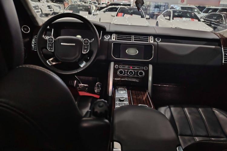 Used Land Rover Range 2016 3.0 SC V6 Vogue SE Prestige Extended-Wheelbase Model Interior 1