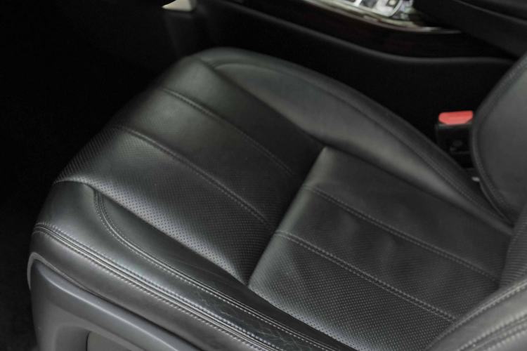 Used Land Rover Range 2016 3.0 SC V6 Vogue Extended Version Interior 12