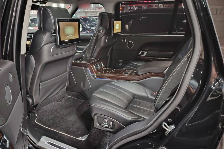 Used Land Rover Range 2016 3.0 SC V6 Vogue SE Prestige Extended-Wheelbase Model Interior 5