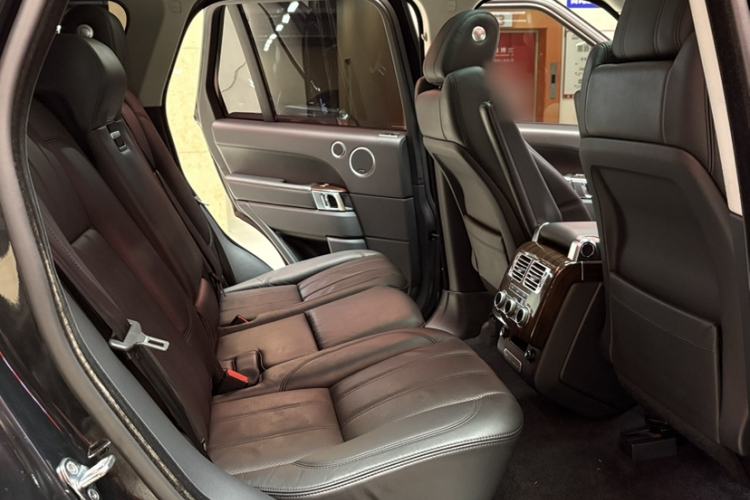 Used Land Rover Range 2016 3.0 SC V6 Vogue Interior 5