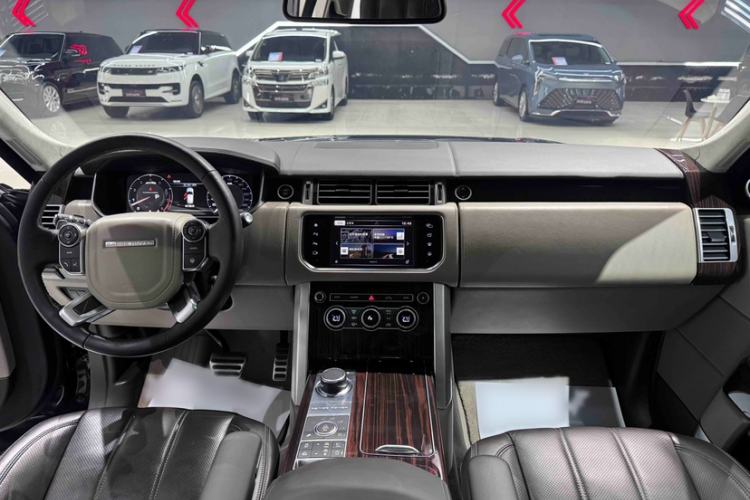Used Land Rover Range 2016 5.0 SC V8 AB Prestige Extended Version Interior 7
