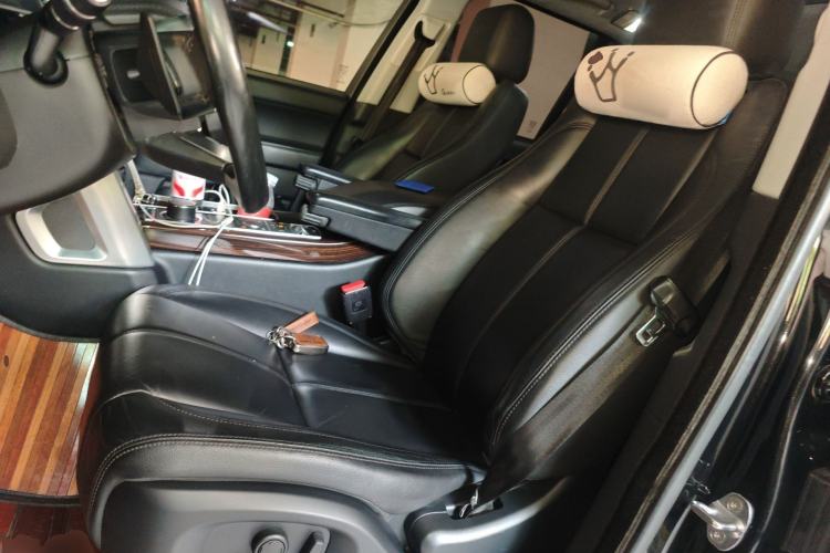 Used Land Rover Range  Left Front Seat