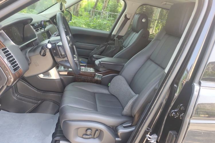 Used Land Rover Range 2016 3.0 SC V6 Vogue Left Front Seat