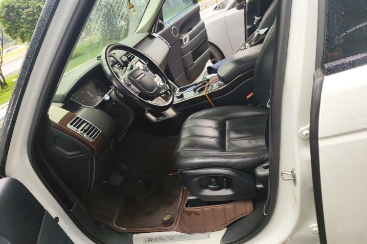 Used Land Rover Range 2016 3.0 SC V6 Vogue Extended Version Left Front Seat