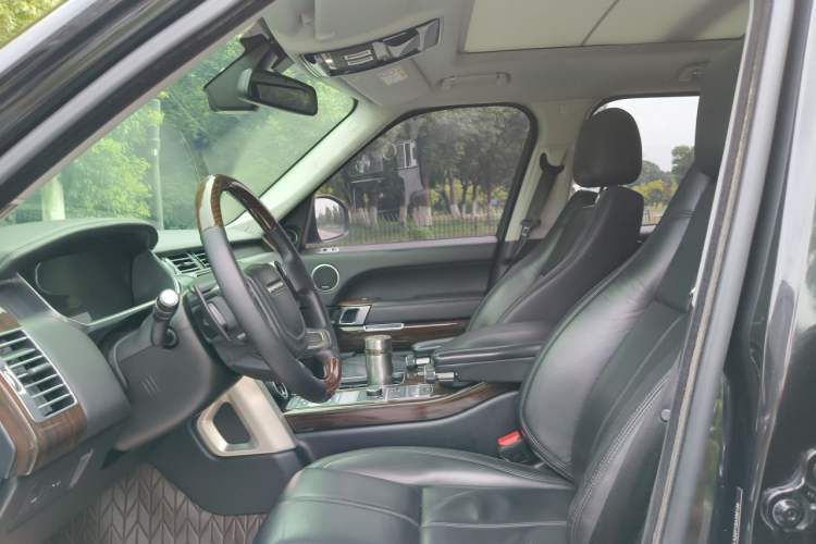 Used Land Rover Range  Left Front Seat
