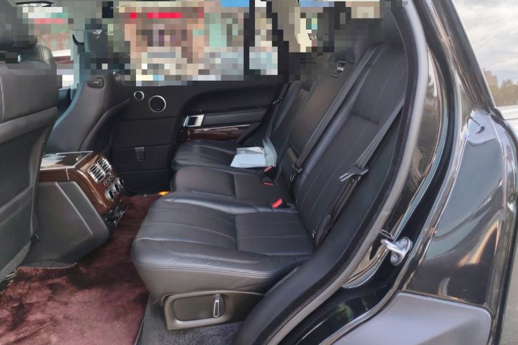 Used Land Rover Range 2016 3.0 SC V6 Vogue SE Long-Wheelbase Edition Left Rear Seat