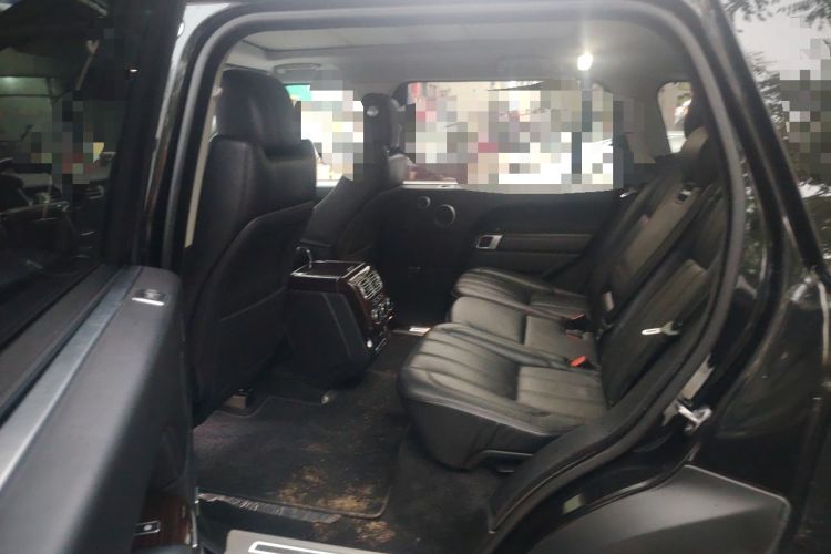 Used Land Rover Range 2016 3.0 SC V6 Vogue Extended Version Left Rear Seat