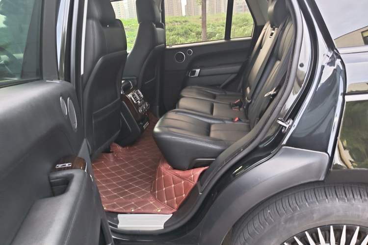 Used Land Rover Range  Left Rear Seat